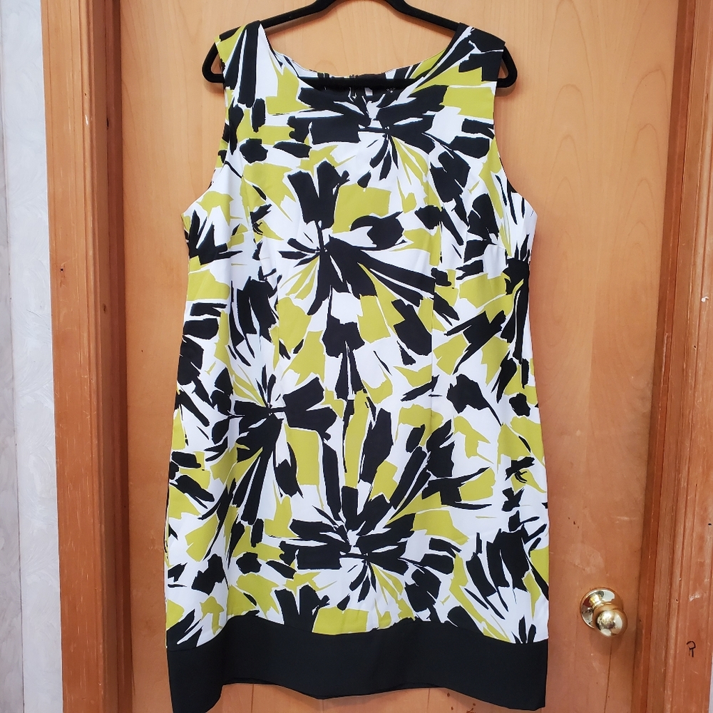 Ronnie Nicole Sleeveless Dress - 20W